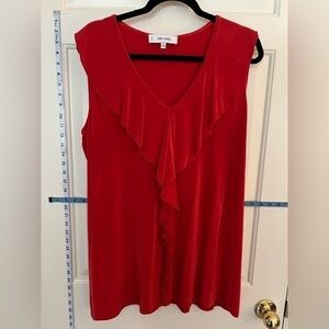 Red sleeveless ruffle top, 1X, Jones Studio